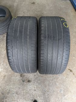295/40R20 MICHELIN LATITUDE PAIR OF TIRES 