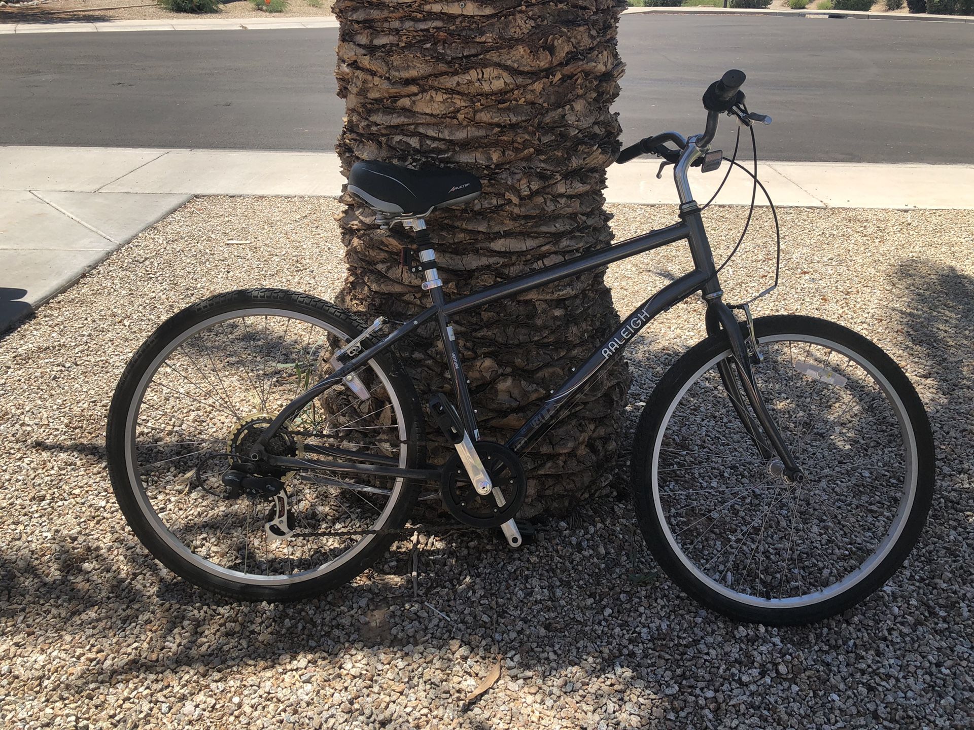 raleigh bikes venture 4.0 comfort bike