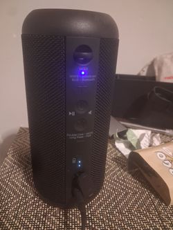 Black Portable Bluetooth Speaker