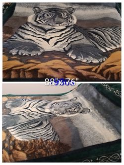 Korean tiger comforter 88 x 76