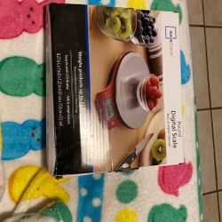 Mainstays Round Digital Scale New In Box 
