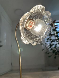Vintage Flower Brass Lamp