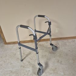 Walker With Swivel Front Casters