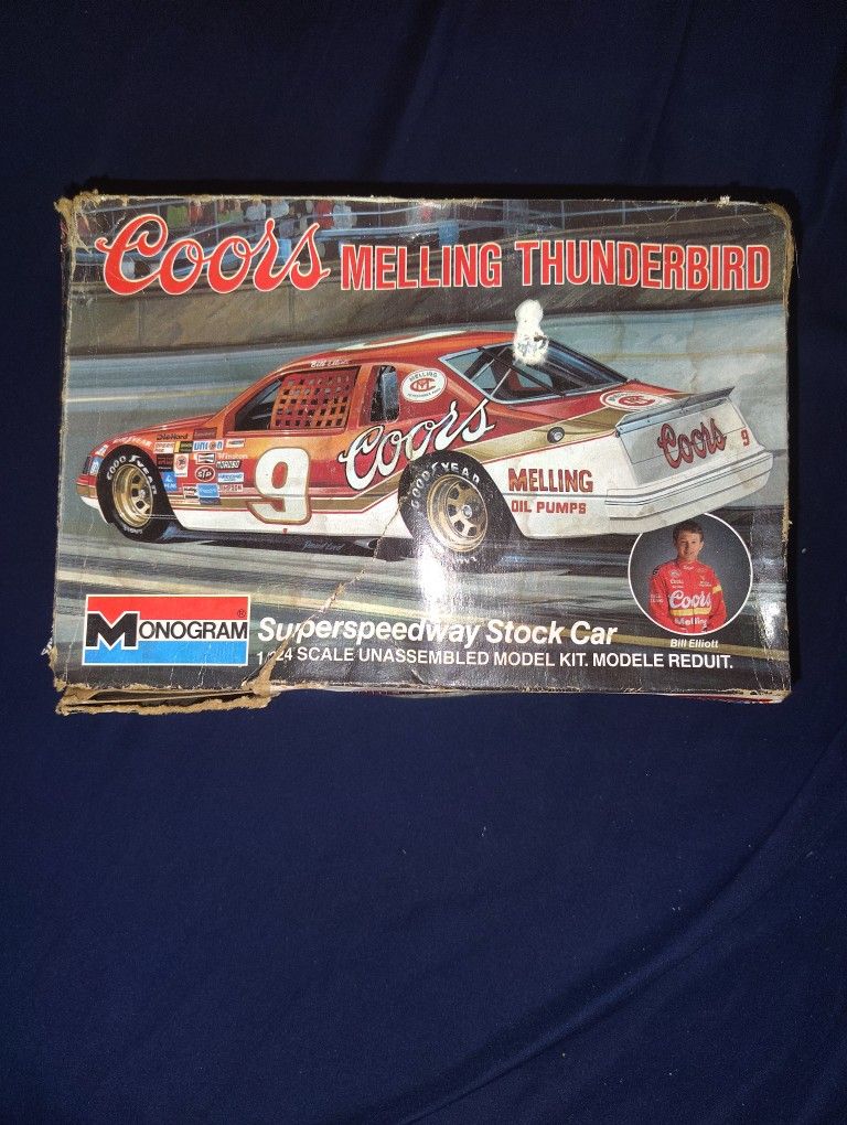 Bill Elliot Unassembled Model Kit...... Modele Reduit