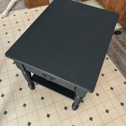 Nightstand/ Side Table