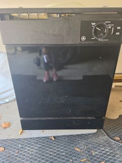 GE Black Built-In Dishwasher