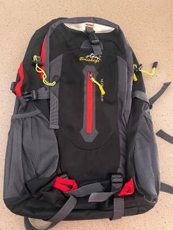 Brnd new black medium hiking backpack