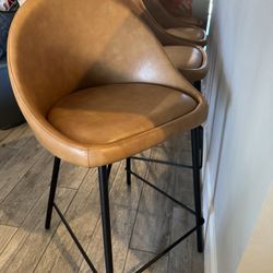 Counter Height Stools (4 Stools)