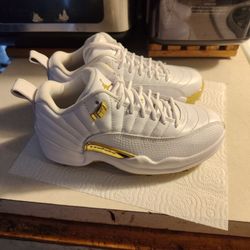 Air Jordan 12 The Masters Edition Gold White Golf Shoe Size 3