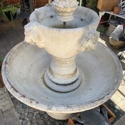 36 X 42   Water Fountain Heavy Concrete.