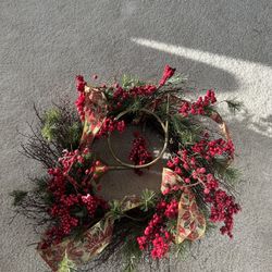Wreath Looks Real 22X17 Wide