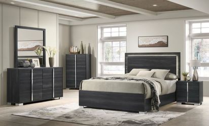 NEW KING SIZE 4 PIECE BEDROOM SET WITH DRESSER, MIRROR, NIGHTSTAND KING BED FRAME, INCLUDING FREE DELIVERY PAY UPON ARRIVAL