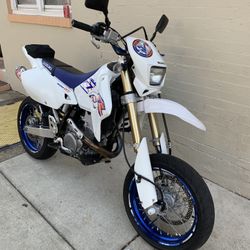 2023 Drz400sm