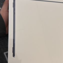 13 Inch MacBook Air With Apple M2 Chip