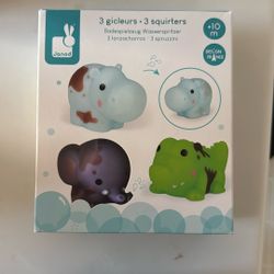 Janod Bath time 3 Animals With dirt Spots That Disappear In bath