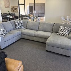 Ashley Sectional In Grey