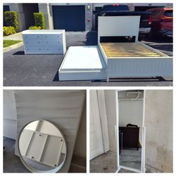 PRICE IS NEGOTIABLE / White Full Bedroom Set with Trundle Bed and 2 mirrors