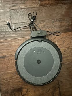 iRobot Roomba i3