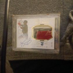 Baseball Card  ( rookie card ) Signed 