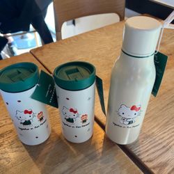 Starbucks Hello Kitty Collection 