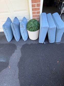 Hampton Bay Replacement Cushions