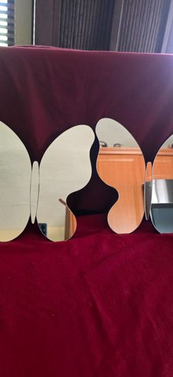 Set of 2 Glass Butterfly Decor