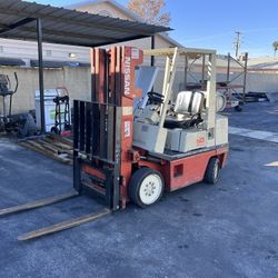 5000 Lb Nissan Forklift