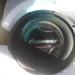Pioneer champion series pro...3500 Watts 
