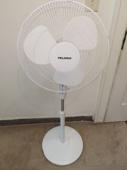 Pelonis 16in Oscillating Pedestal Fan with Remote Control, White