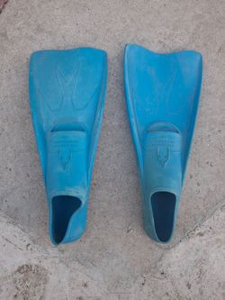 Swimming Flippers.. Good Condition there only dusty.