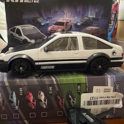 Nissan 240 Drift Car   1/24 Scale Remote Control