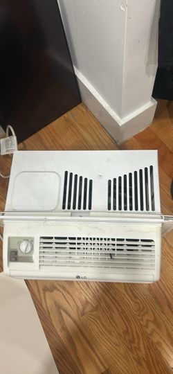 LG Window Air Conditioner / AC