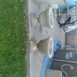 Flower pots