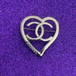 CC BROOCH