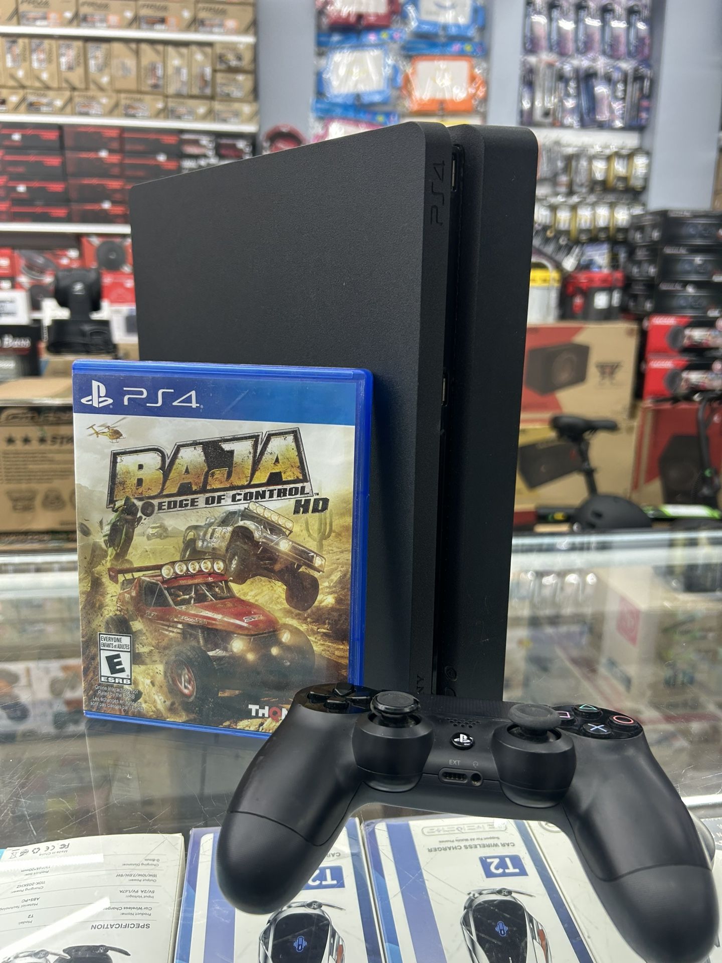 PS4 Slim With Game And Control
