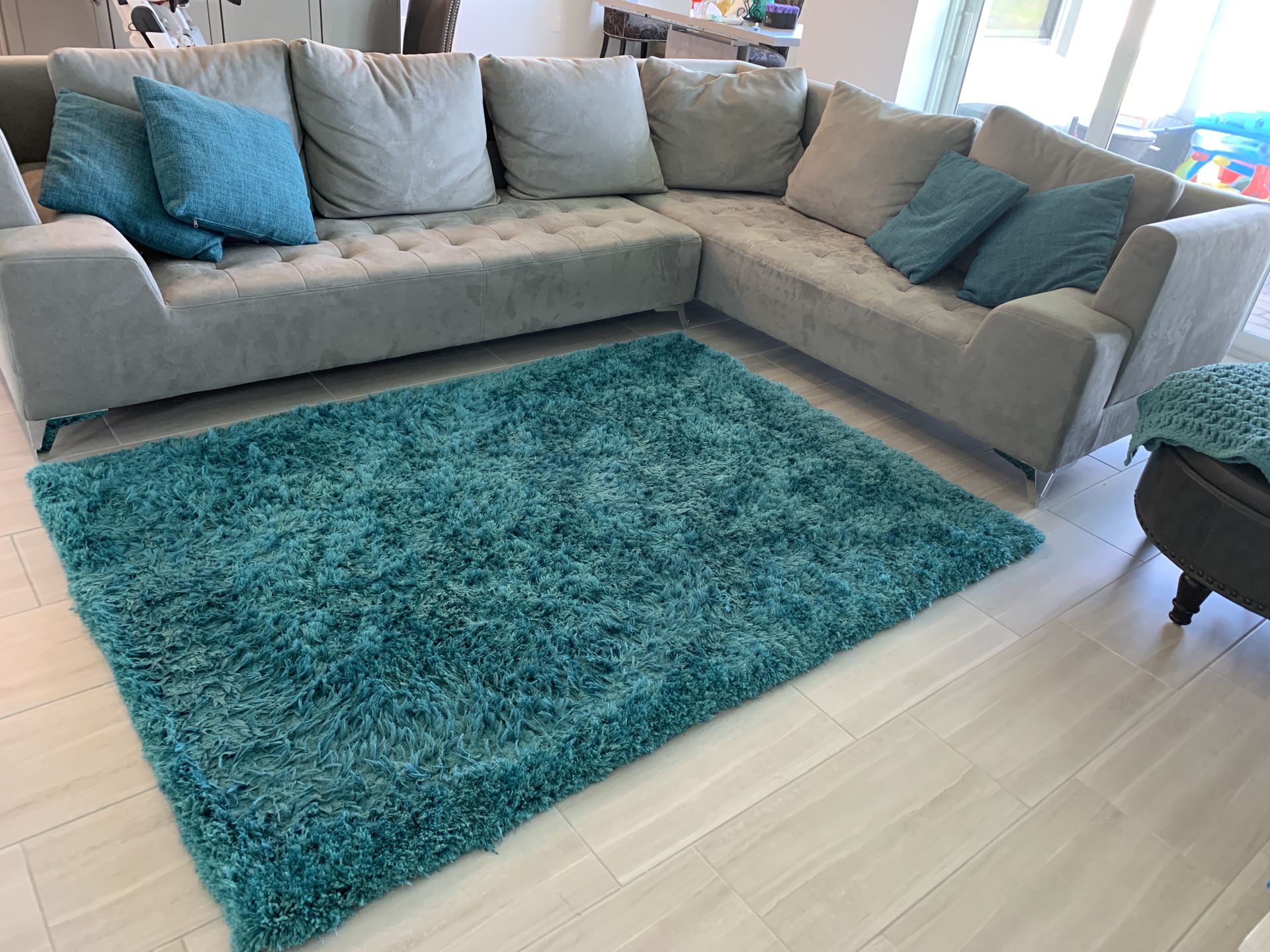Sectional sofa with matching accessories