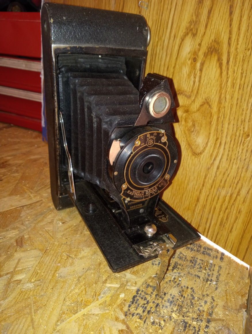 No. 2 Folding Autographic Brownie 