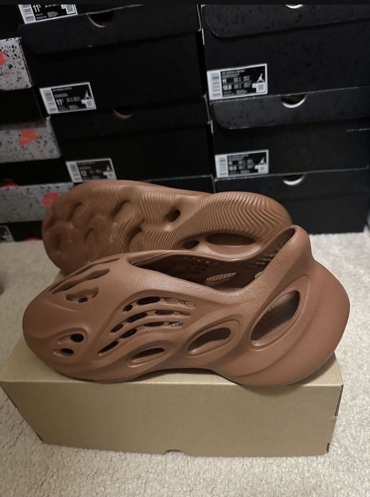 ADIDAS Yeezy Foam Runner/RNR 'Clay Red' (HP5335) Men's Size 9 Brand New