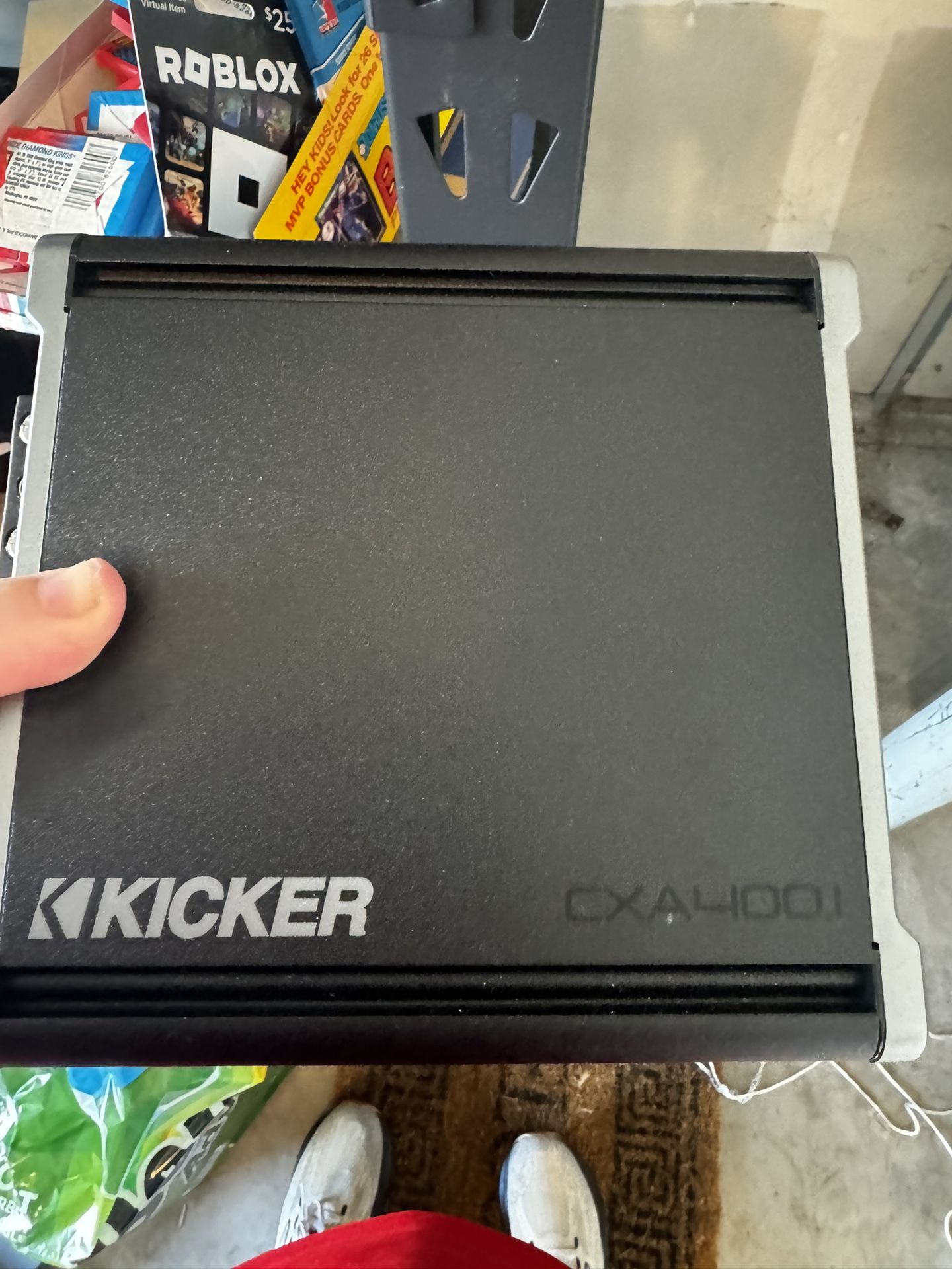 Kicker 400.1 Sub amp