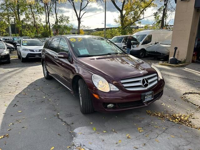 2007 R350 Riced 2007 Mercedes-Benz R-Class for Sale in New Windsor, NY - OfferUp