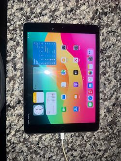 7th Generation IPad 10”
