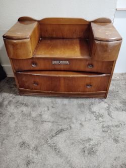 Vintage dressing table