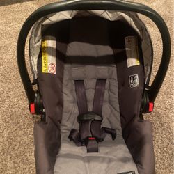 Graco Snugride 30 Click Connect Infant Car Seat Carrier