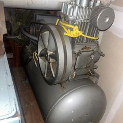 Industrial Air Compressor 