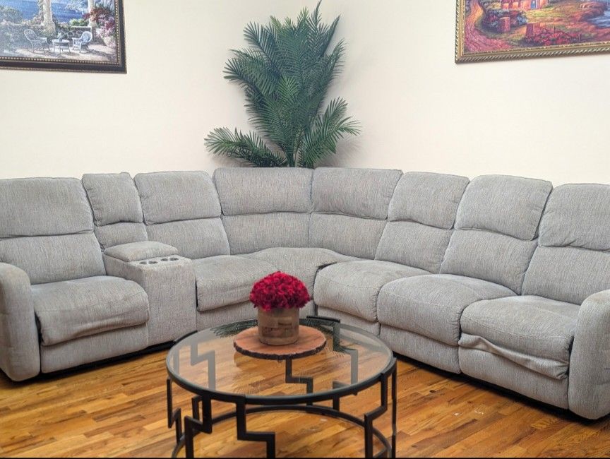 7-Piece Sectional Couch w/ 3 Recliners + FREE Coffee Table