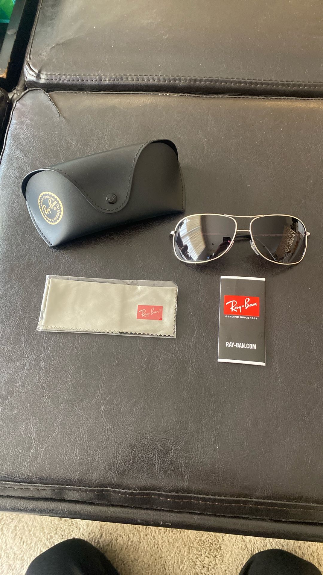 Men’s Ray Ban Sunglasses