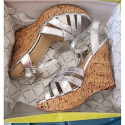 Wedges size 6 1/2