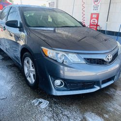 Toyota Camry 2014