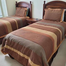 Full Bed Set For Sale