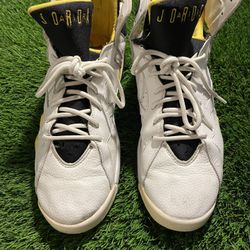 Nike Air Jordan 7 White Varsity Maize 12 Woman 10.5 Men